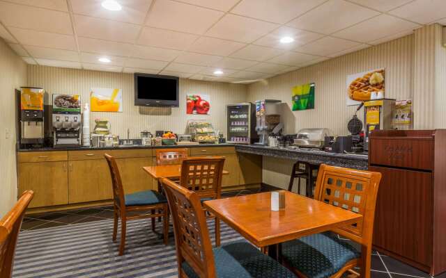 Quality Inn Hyde Park Poughkeepsie North