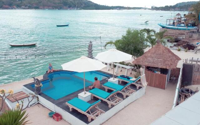 The Waterfront Beach House