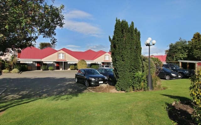 Balmoral Lodge Motel