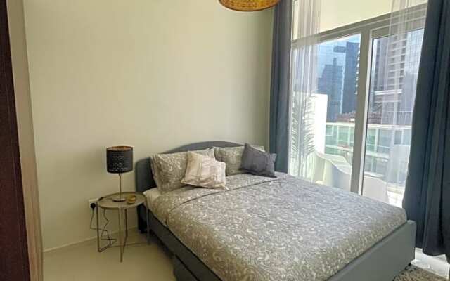 Reva Aparthotel next Burj Khalifa