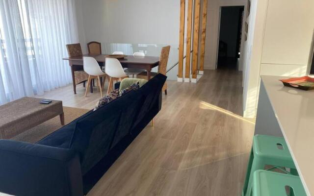 Seixal Old Town River View Apartment