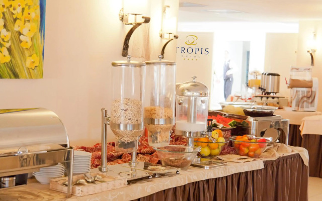 Hotel Tropis