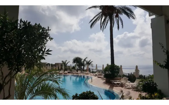Pefkos Blue Hotel