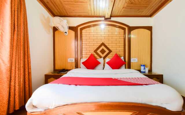 OYO 10692 Hotel Shubham