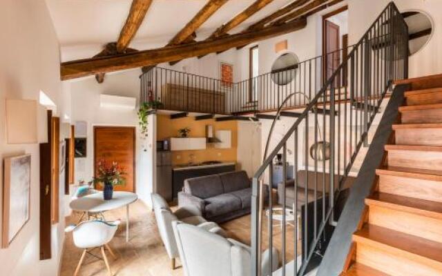 Margana Palace Holiday Apartments