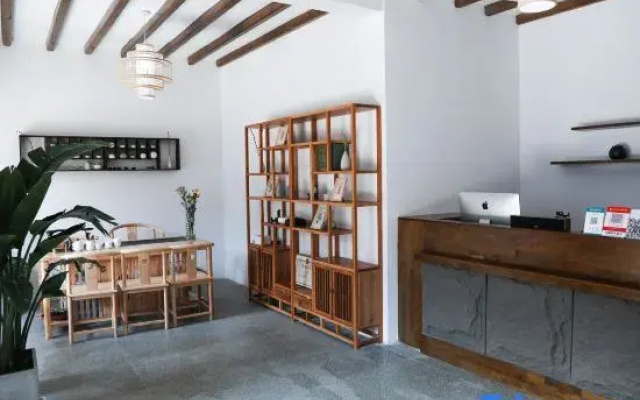 Shaxi Ancient Town Lanyue Homestay