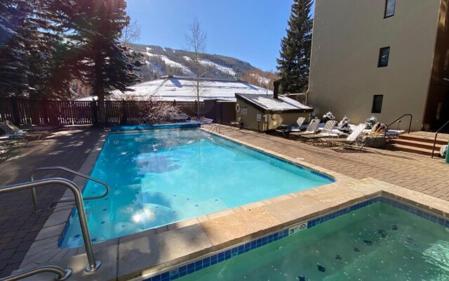 #305 Vail International