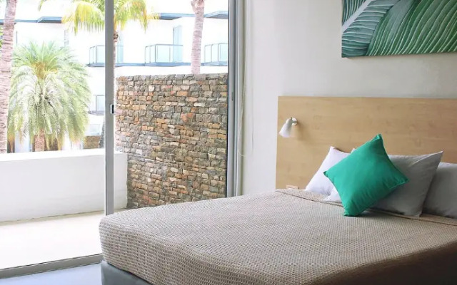 Hotel Paradise Oasis