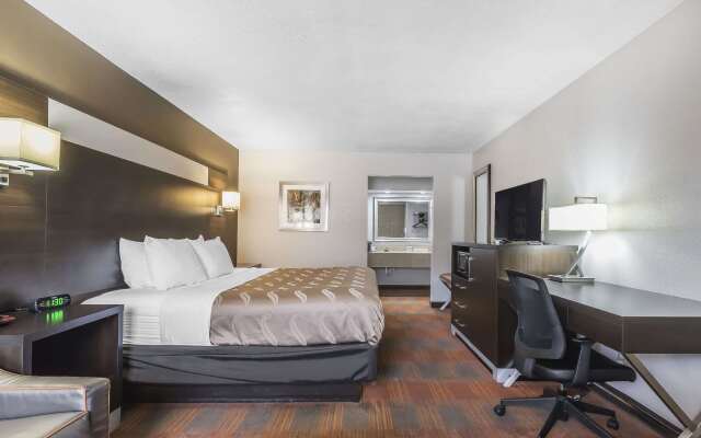 Quality Inn & Suites Stuttgart North