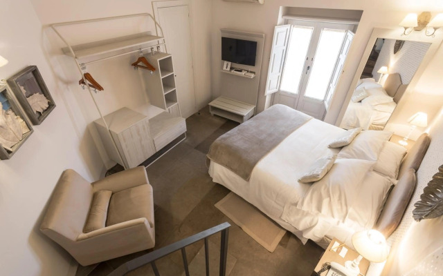 Locanda Don Serafino Historical Boutique Hotel