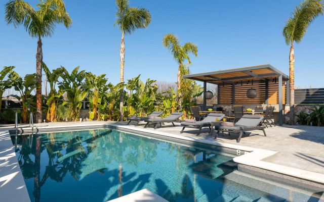 Palmeral Luxury Suites