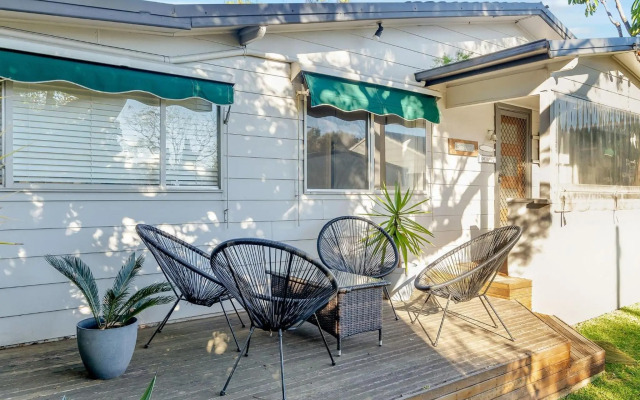 SEAWARD Werri Beach Gerringong 4pm check out Sundays