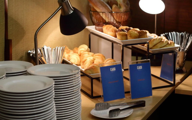 Holiday Inn Express Semarang Simpang Lima by IHG