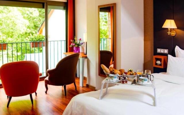 Logis Hôtel La Brèche De Roland