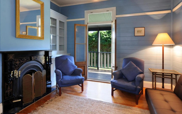 FAIRVIEW and STUDIO Gerringong 4pm check out Sundays