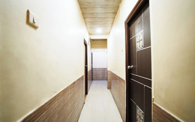 Hotel Sai Parikrama
