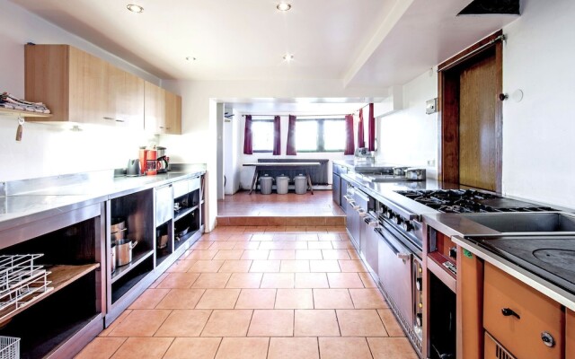 Modern Apartment in Hopfgarten im Brixental With Sauna