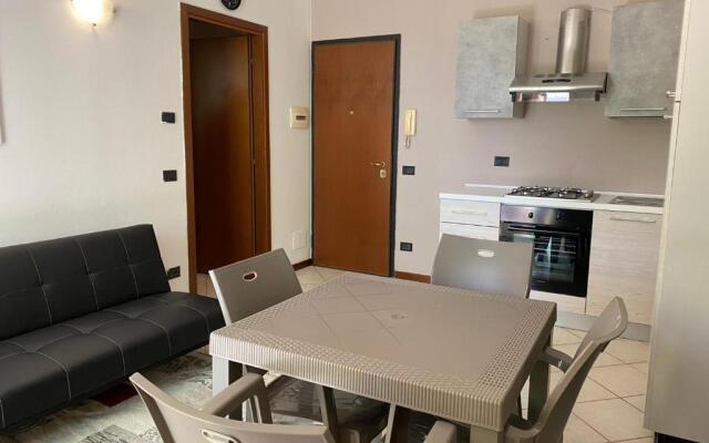 Apartment with Private Garden in Residence with Pool