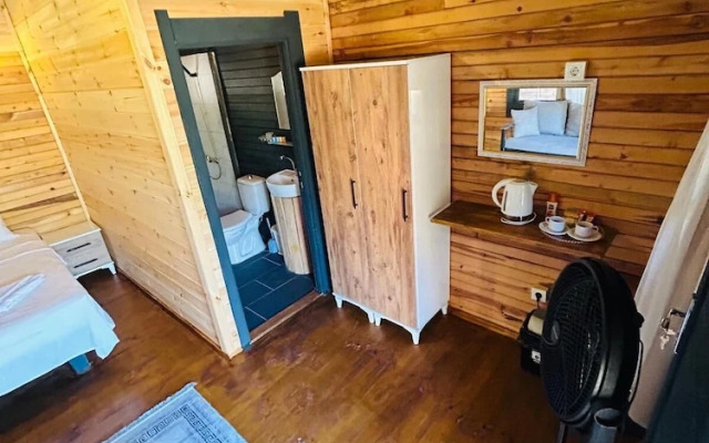 Pine Village Boheme Bungalow