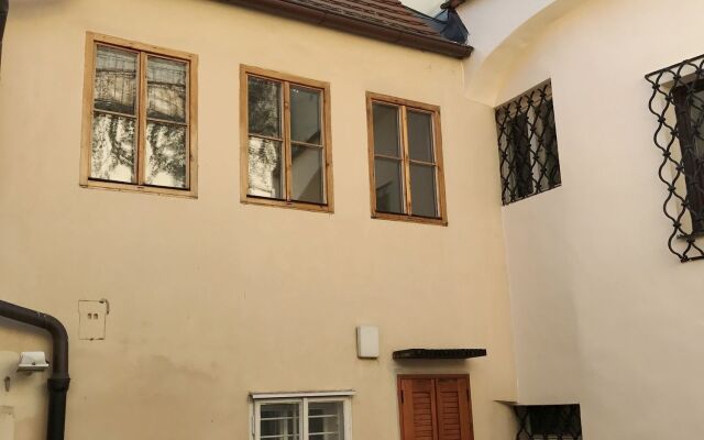 Royal View Apartments