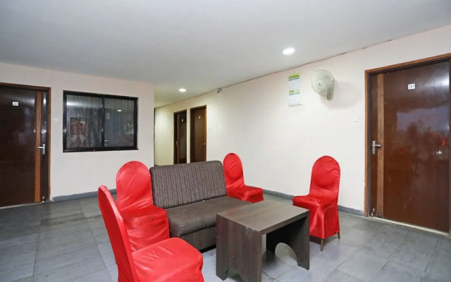 Hotel Recharge By OYO Rooms