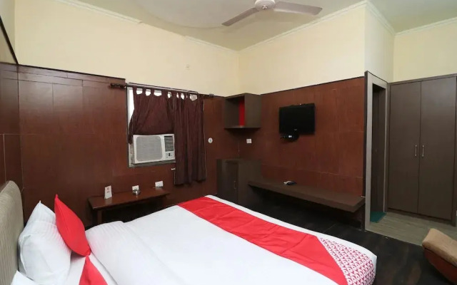 Ridgewood Palace By OYO Rooms