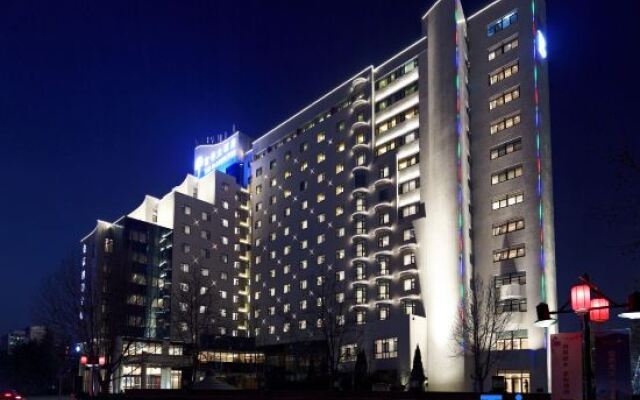 The Farrington Hotel - Building B