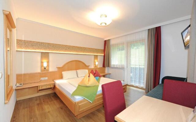 Bike & Ski Hotel Unterellmau