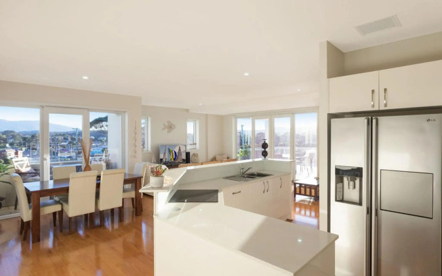 Wharf Apartment Unit 11