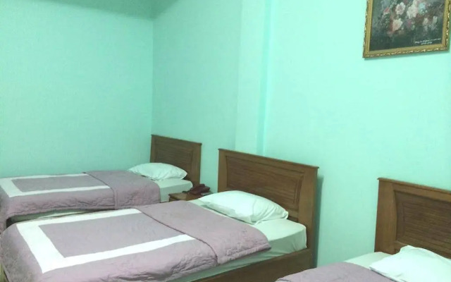 Phuong Long Hotel