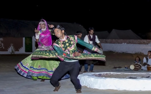 Rajwadi Desert Home Stay