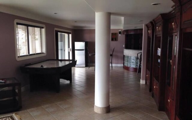 Harrison Lakehouse Vacation Home - House Rental