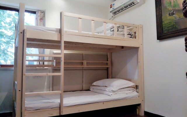 Hangzhou Qingchao Hostel