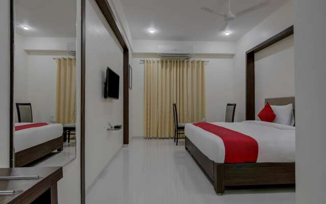 Capital O 16971 Hotel Lorven