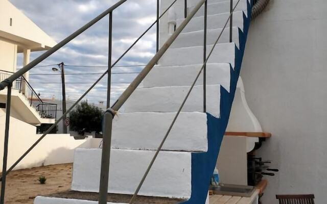 Sleep & Go Faro Airport Guest House