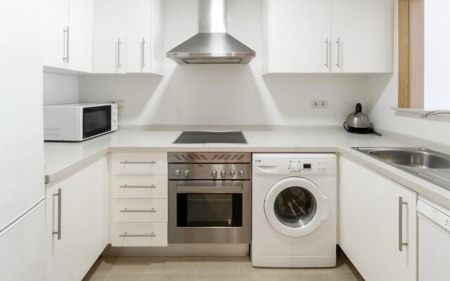 AIRE - Apartment with shared pool in Oliva Nova. Free WiFi