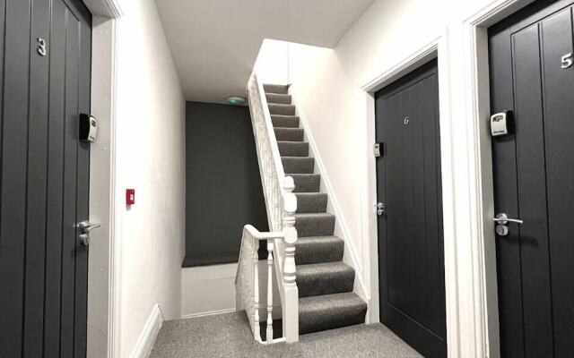 Chantry Suites by SA Stays