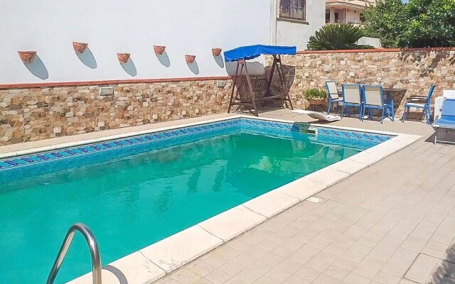 Awesome Apartment in Alghero With 2 Bedrooms
