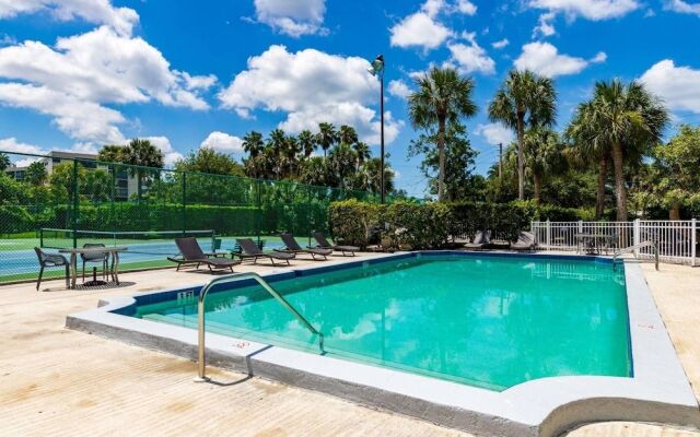 Siesta Bayside Closest to the Beach