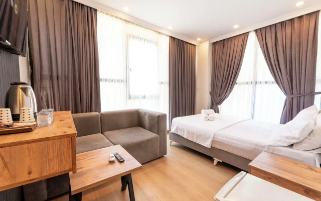 Highway 34 Hotel