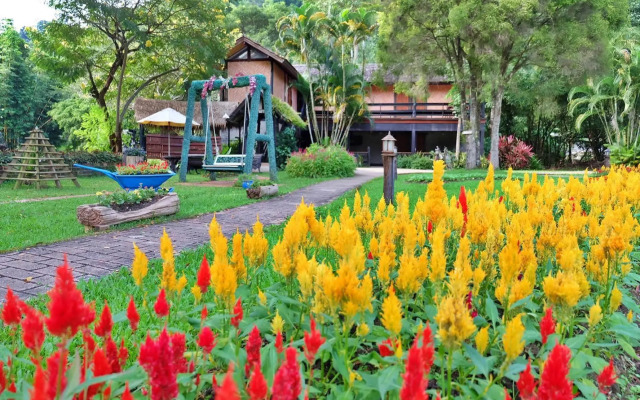 Phu Ing Fah Resort