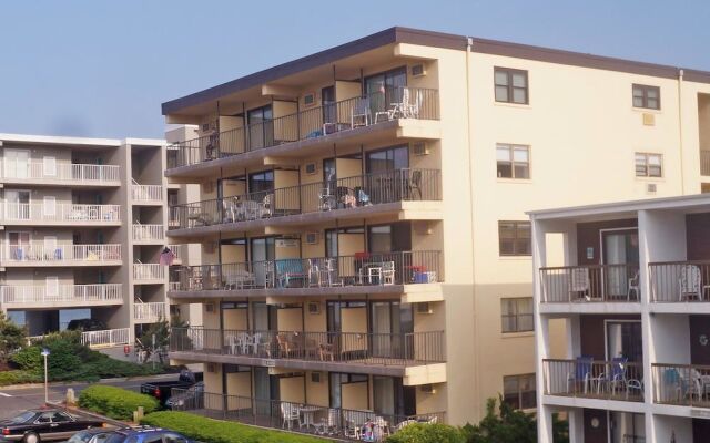 Sea Sands 104