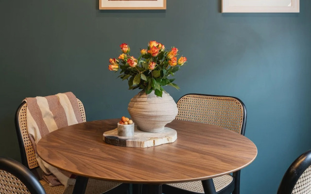 YourApartment  Cotham Arms