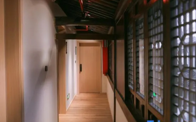 Floral Lux Hotel· Shaoxing Ancient Town Impression Hotel