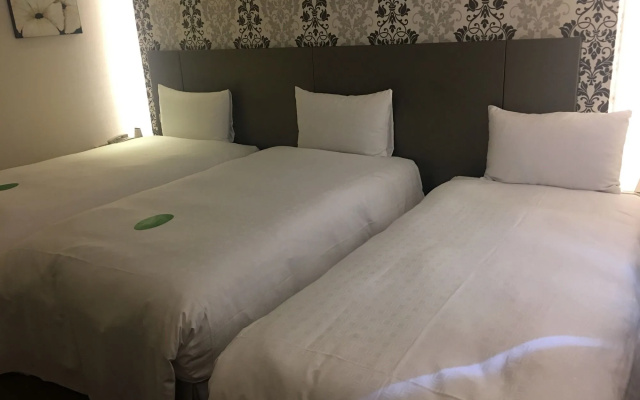 Forward Hotel Nangang