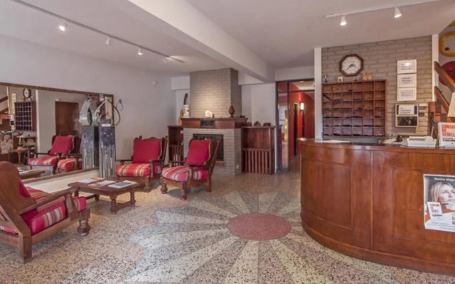 Romina Art Hotel