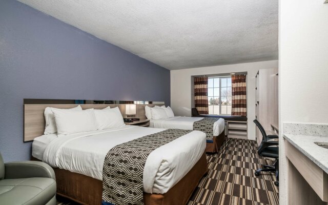 Microtel Inn & Suites by Wyndham Rochester North Mayo Clinic