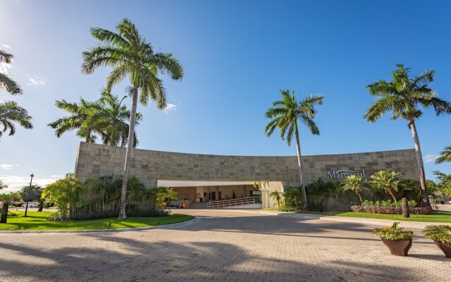 Z Casa Altamar 2 Bedroom Condo by RedAwning