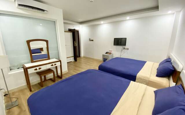 Spring Hotel