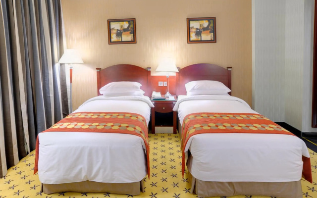 Leader Al Muna Kareem Hotel